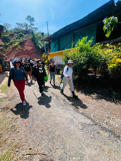 caminata_cascada-el-tagual-11.jpeg